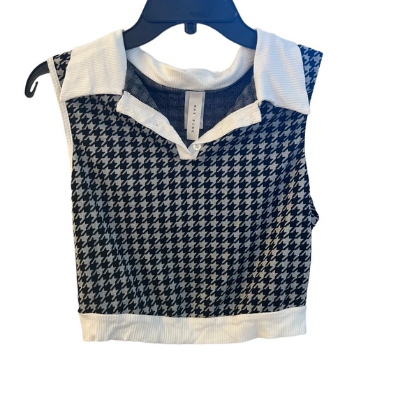 Black & Grey ‘Clueless Collar Two Piece Leggings Set - Picture 10 of 13